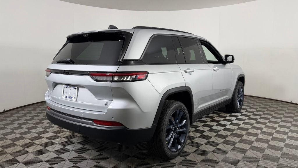 New 2026 Jeep Grand Cherokee Limited AWD/4WD image 7