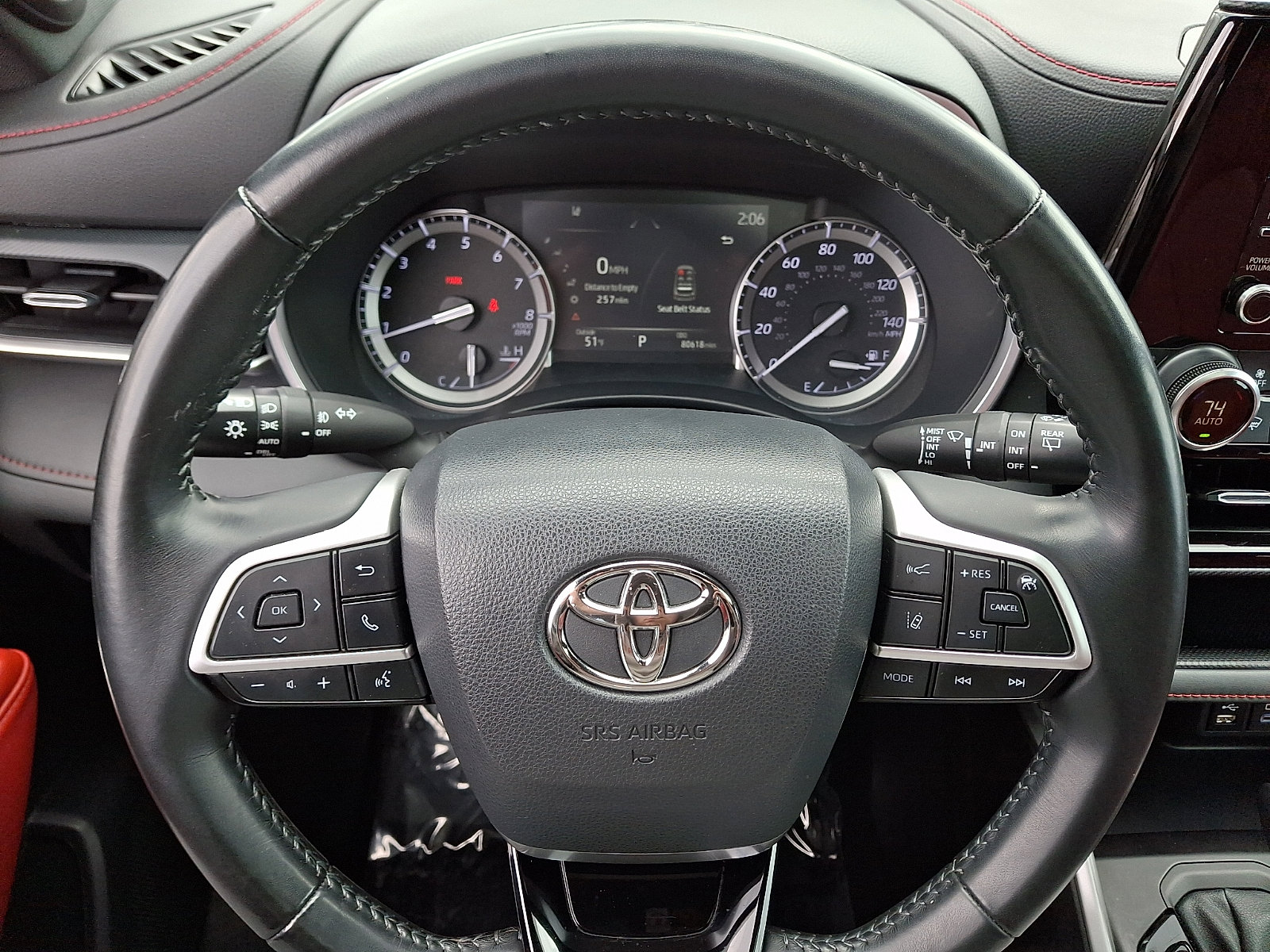 Used 2022 Toyota Highlander XSE image 21