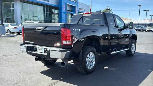 Used 2013 GMC Sierra 2500 SLT w/ SLT Convenience Package image 3