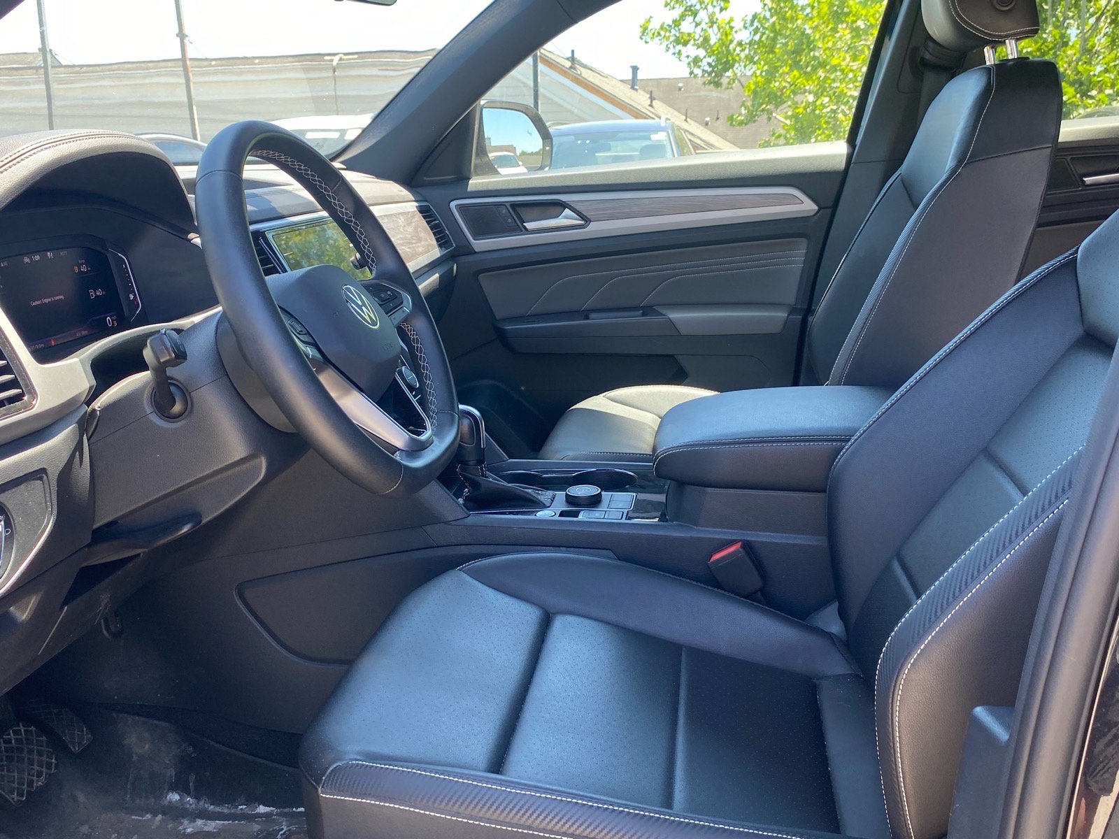 Used 2023 Volkswagen Atlas Cross Sport SE w/ Panoramic Sunroof Package AWD/4WD image 8