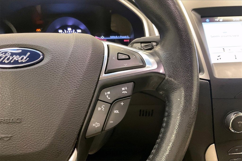 Used 2019 Ford Edge SEL w/ Equipment Group 201A image 18