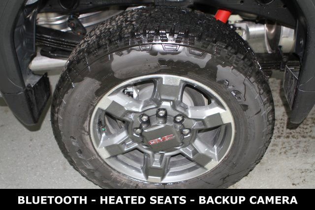 New 2026 GMC Sierra 2500 SLE w/ SLE Value Package; image 5