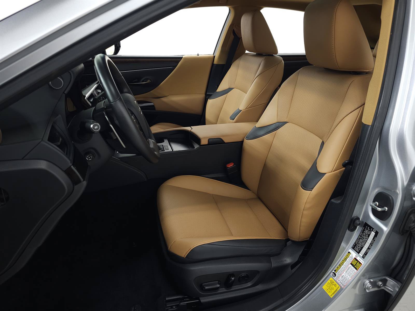 Certified 2025 Lexus ES 350 w/ Accessory Package (Z2) FWD image 16