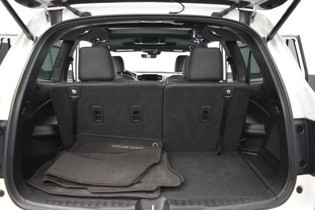 Used 2021 Honda Pilot Black Edition image 12
