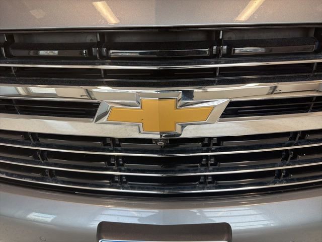 Used 2021 Chevrolet Tahoe LT w/ LT Signature Package image 10