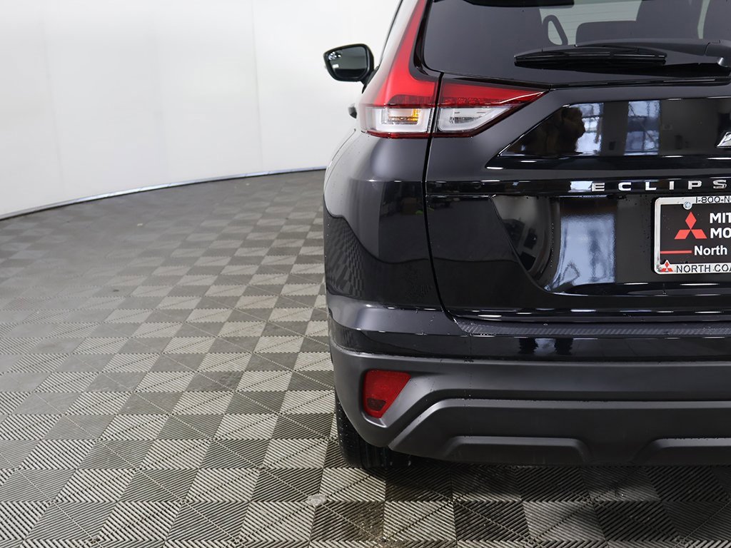 New 2025 Mitsubishi Eclipse Cross LE image 13