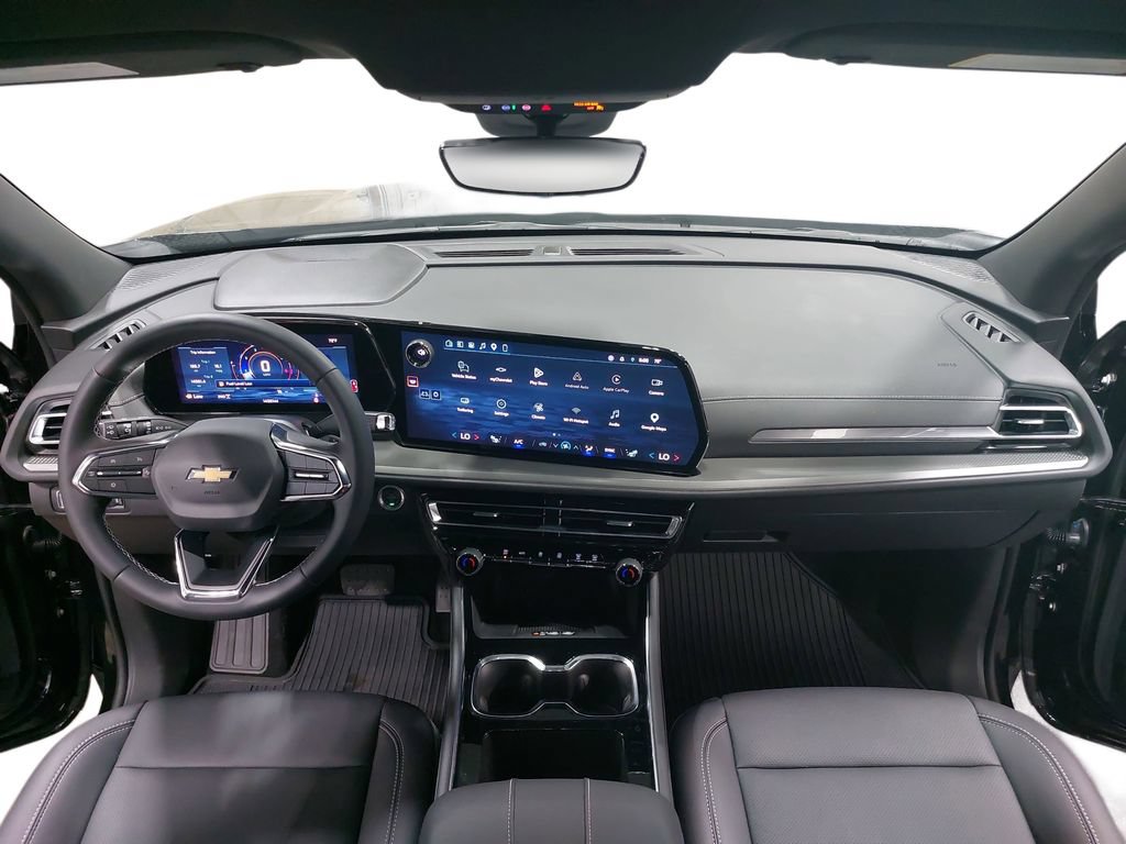 Used 2026 Chevrolet Traverse LT w/ Driver Confidence Package AWD/4WD image 9