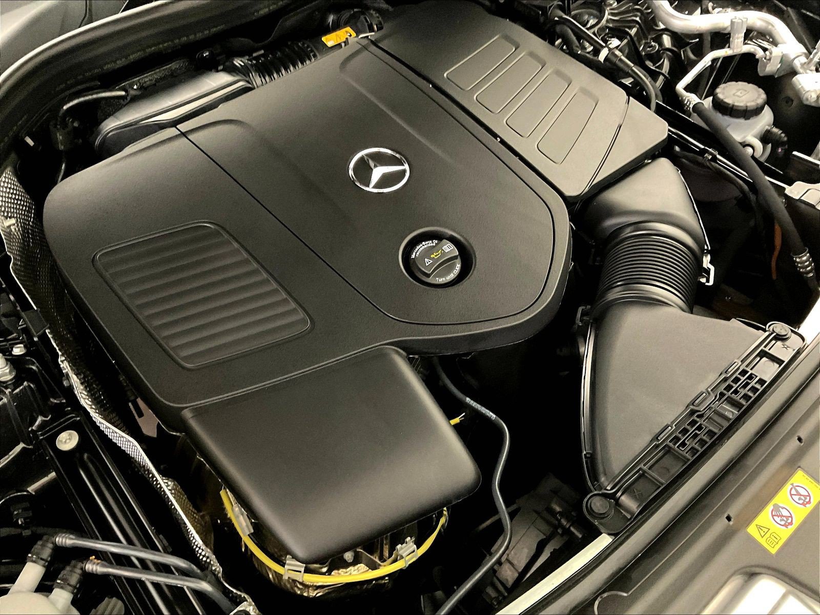 Certified 2026 Mercedes-Benz GLC 300 4MATIC image 31
