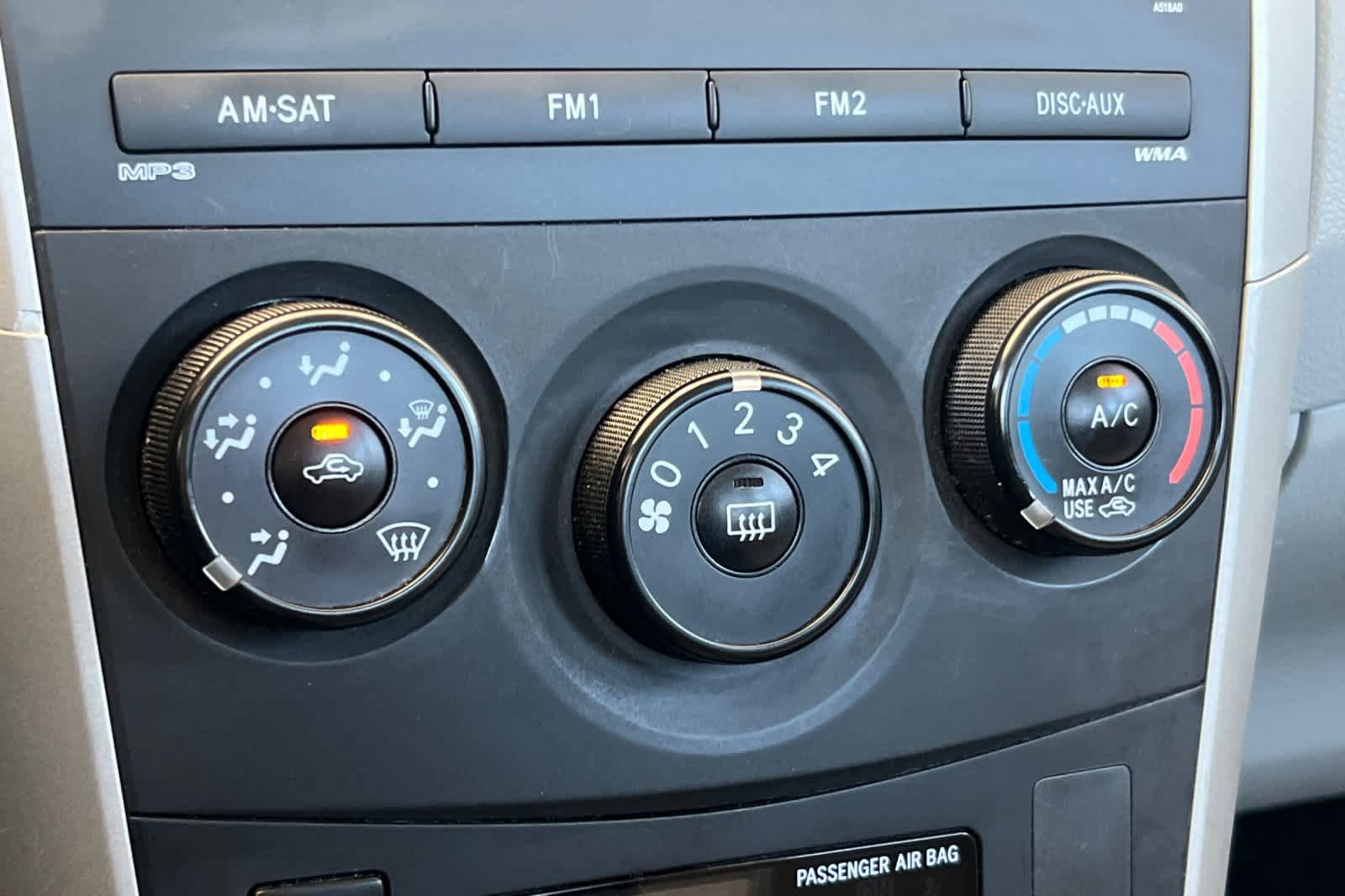 Used 2010 Toyota Corolla LE FWD image 20