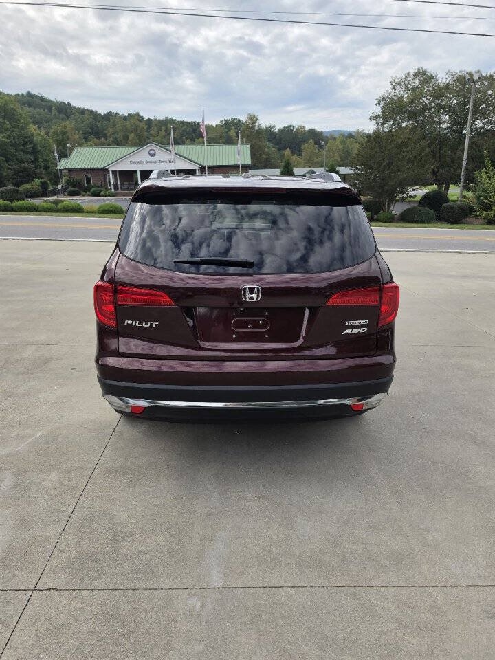 Used 2017 Honda Pilot Touring image 5