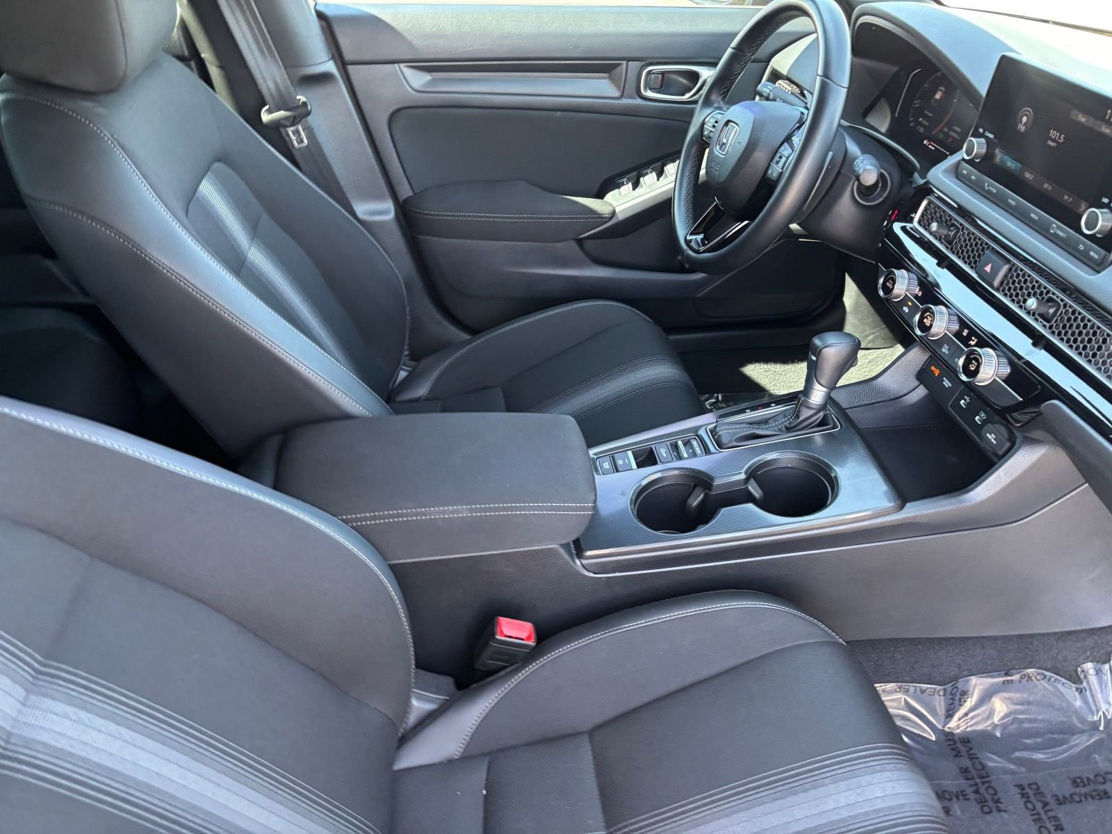 Used 2025 Honda Civic Sport image 9