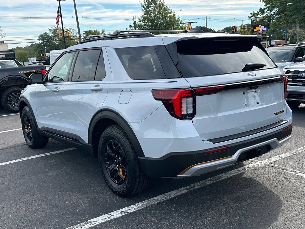 New 2026 Ford Explorer Tremor w/ Tremor Ultimate Package AWD/4WD image 39