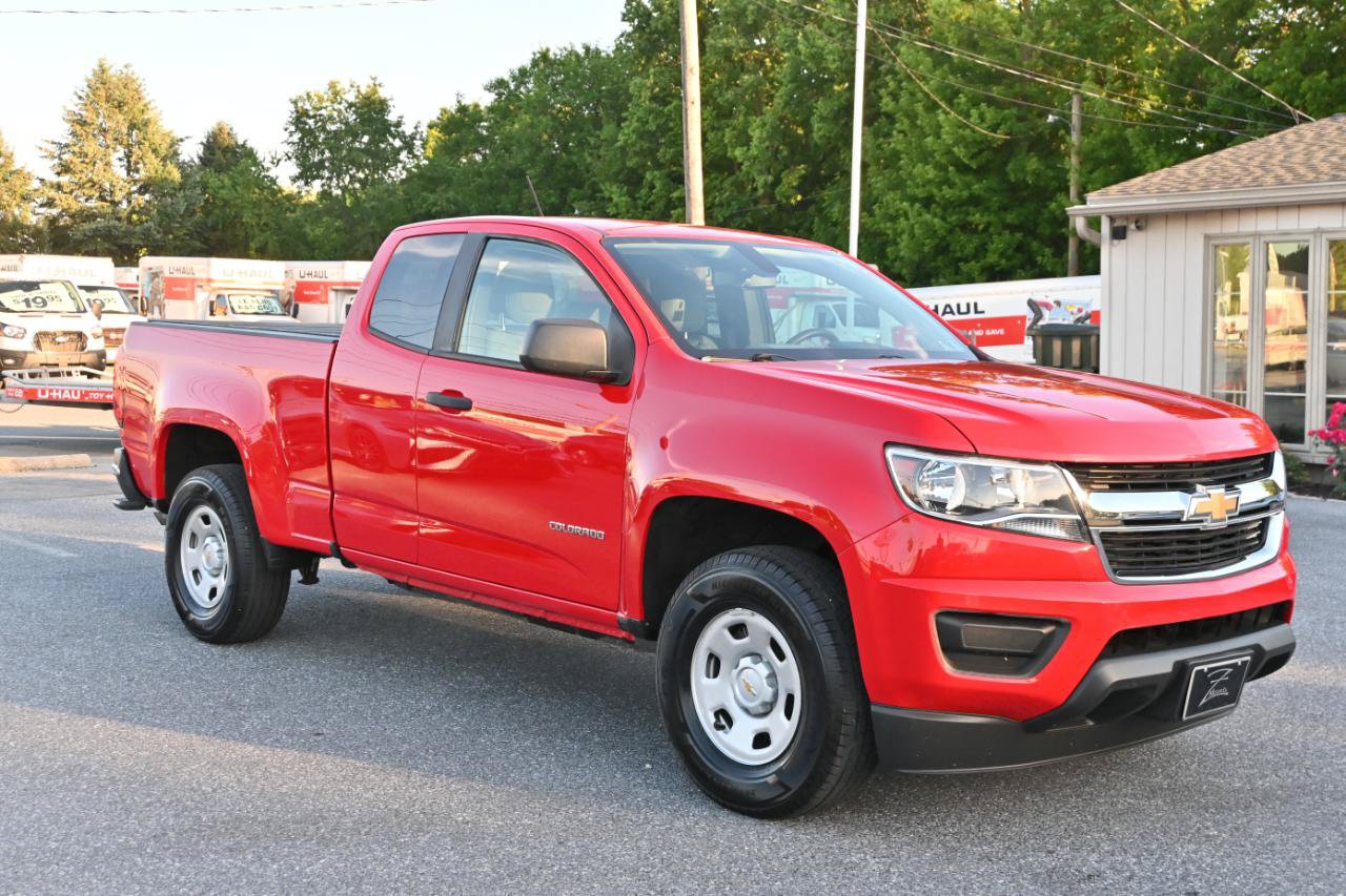 Used 2018 Chevrolet Colorado W/T w/ WT Convenience Package RWD image 4