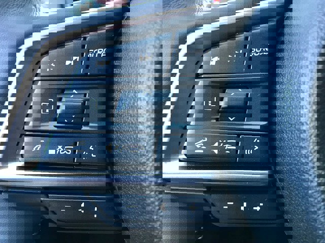 Certified 2025 Subaru Outback Touring XT image 19