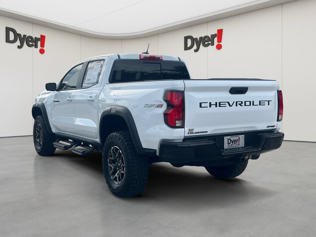 Used 2024 Chevrolet Colorado ZR2 w/ Technology Package AWD/4WD image 3