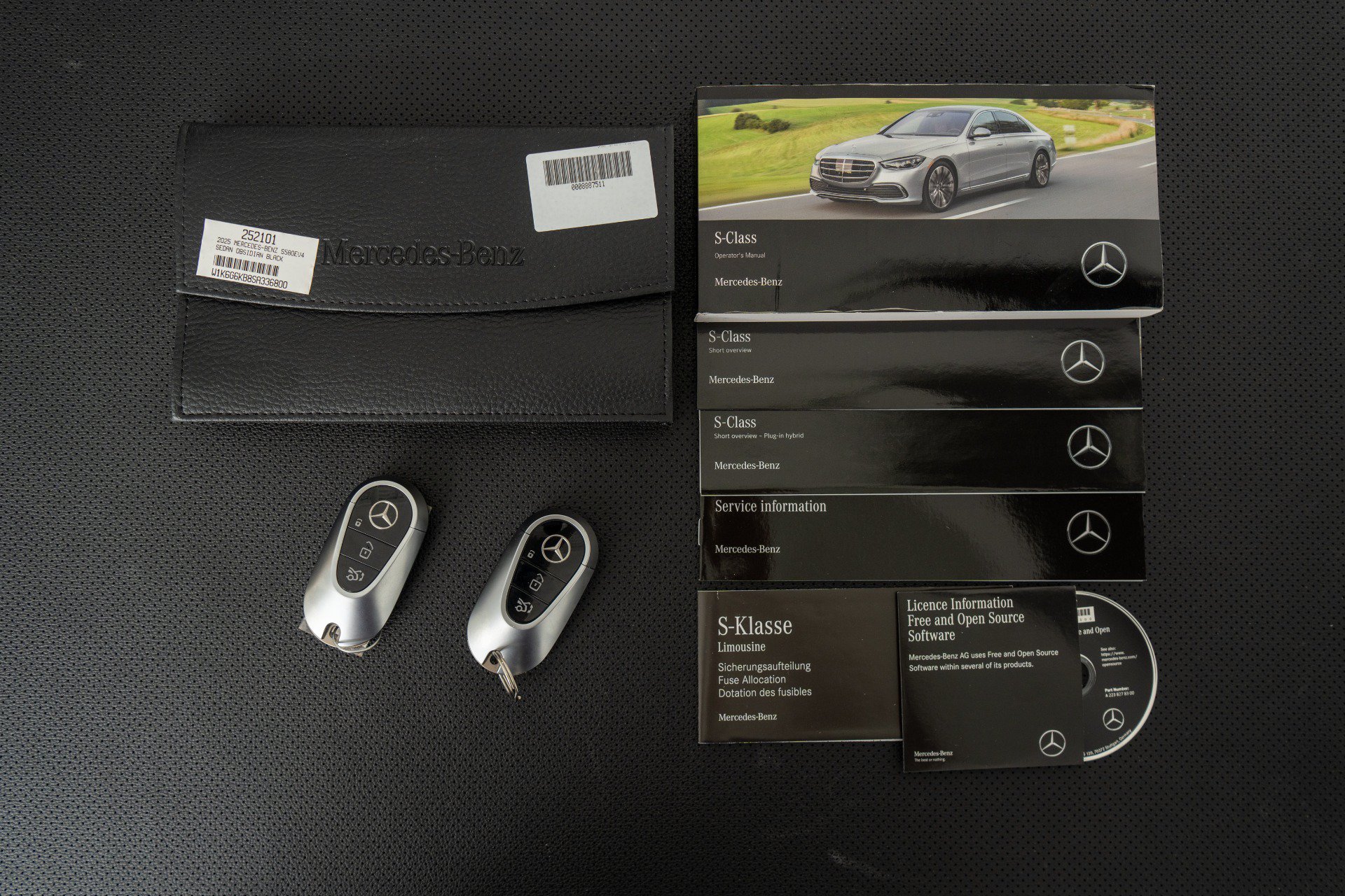 Used 2025 Mercedes-Benz S 580e 4MATIC Sedan image 20