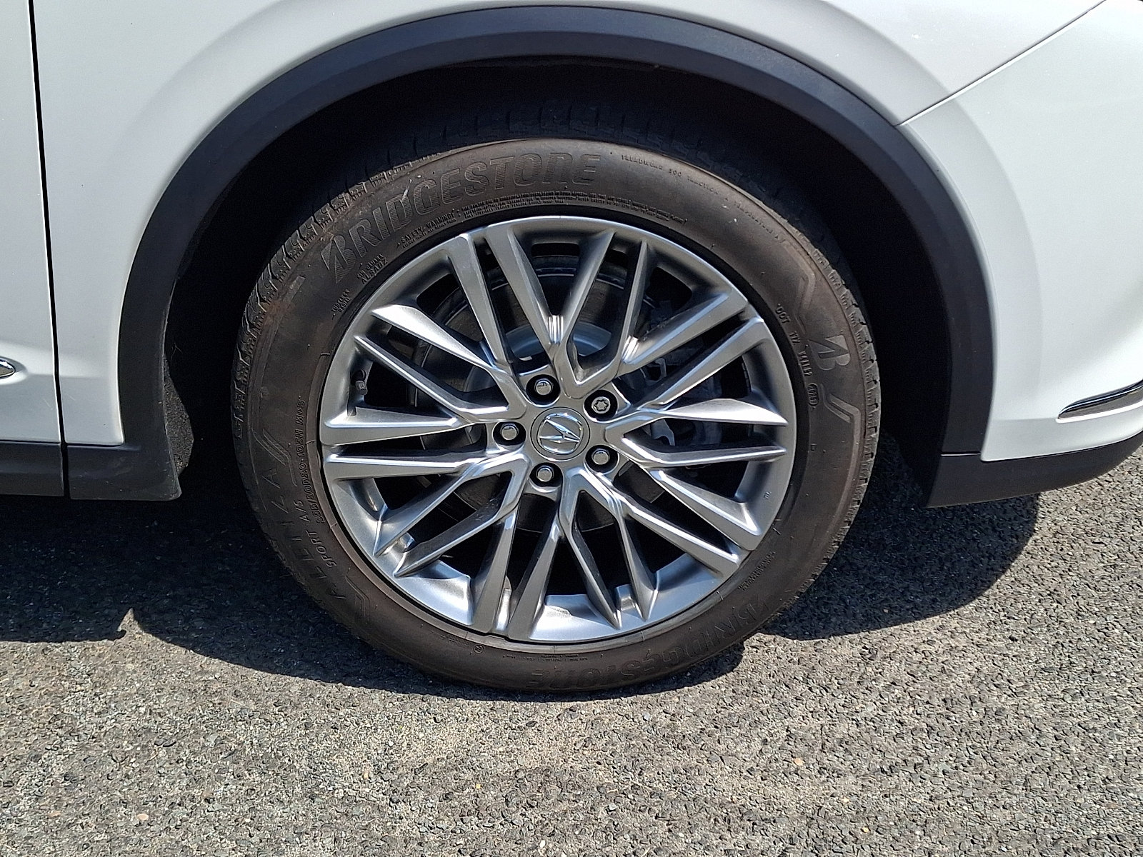 Certified 2024 Acura MDX w/ Advance Package AWD/4WD image 8