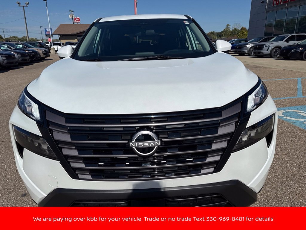 New 2027 Nissan Rogue SV w/ Cold Weather Package AWD/4WD image 2