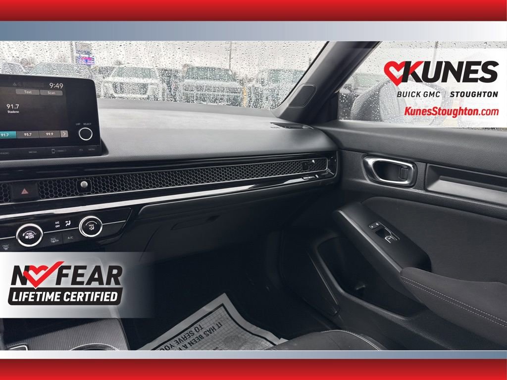 Used 2025 Honda Civic Sport image 42
