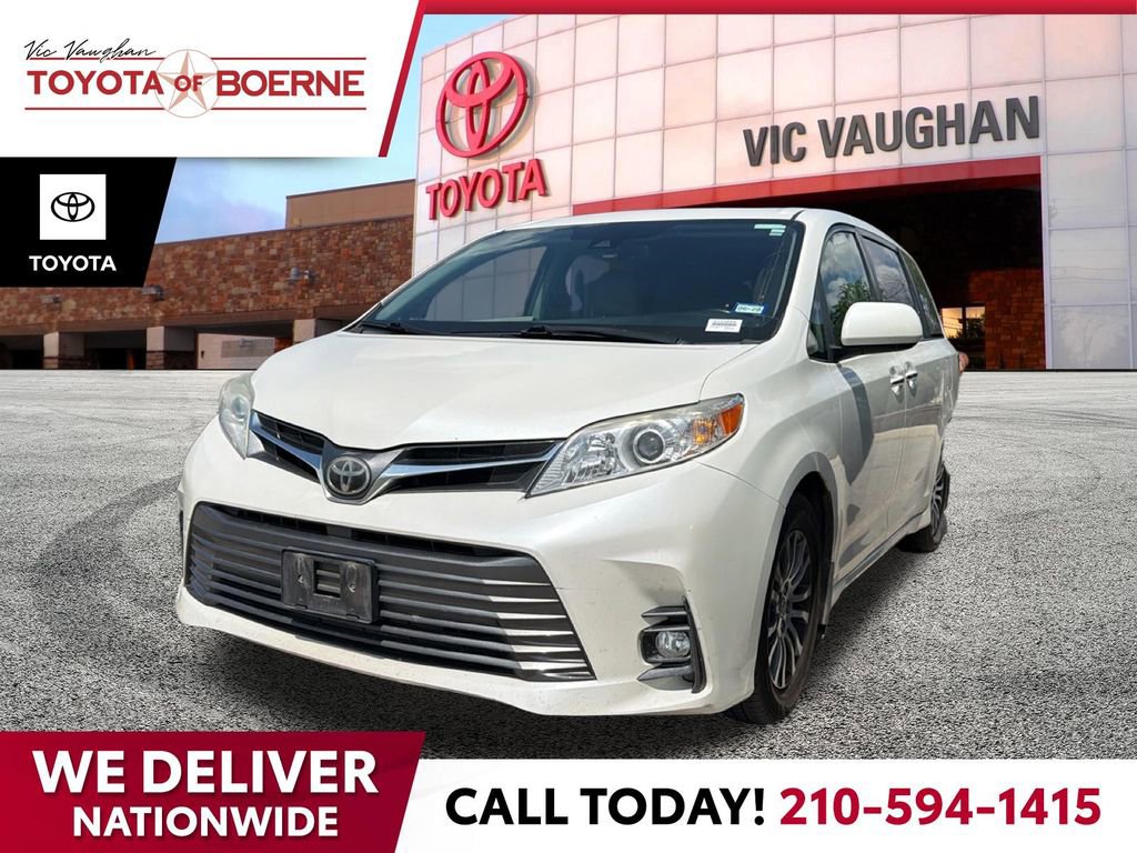 Used 2018 Toyota Sienna XLE FWD video 1