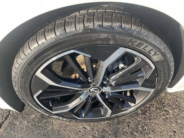 Used 2024 Nissan Altima 2.5 SR image 18