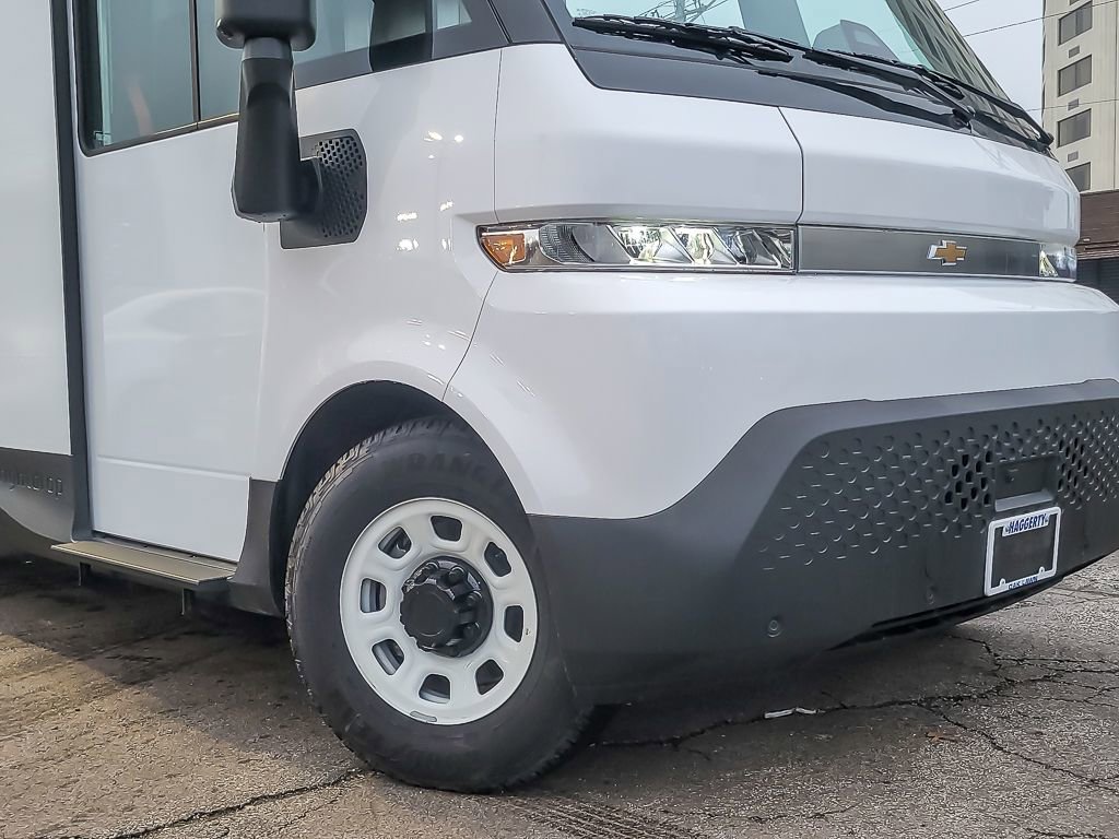 Used 2025 Chevrolet Brightdrop 400 image 2