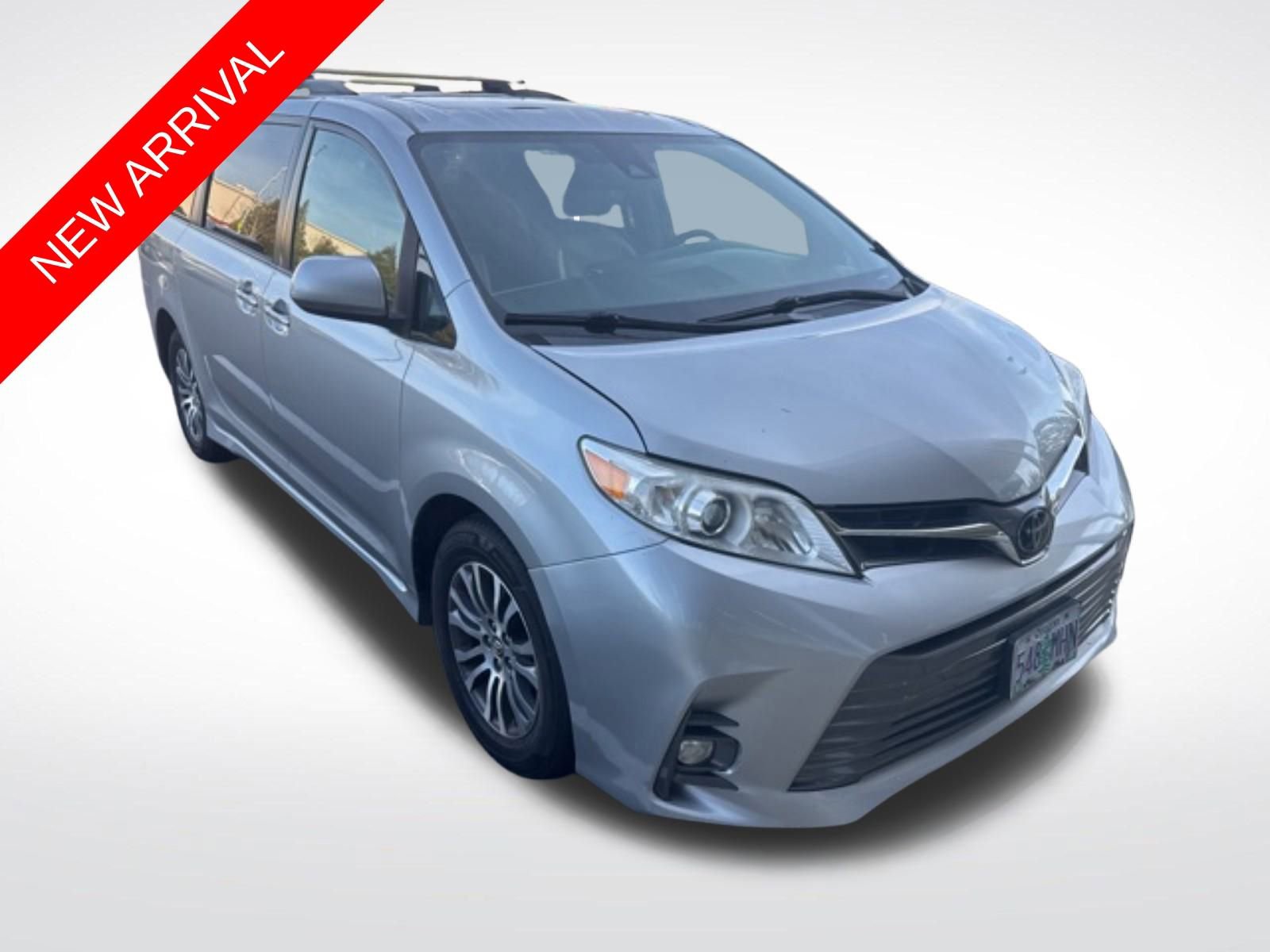Used 2019 Toyota Sienna XLE