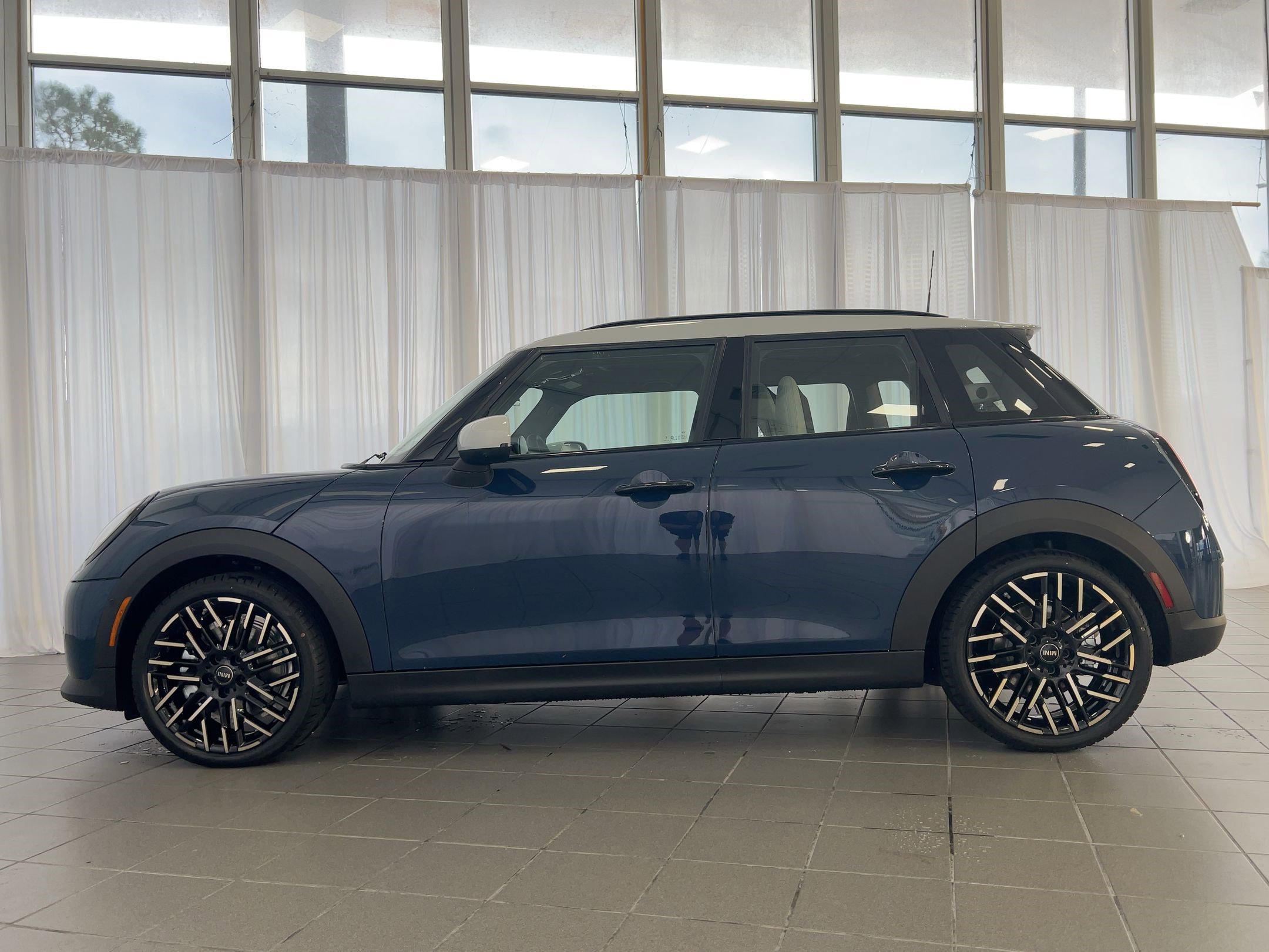 New 2026 MINI Cooper S FWD image 2