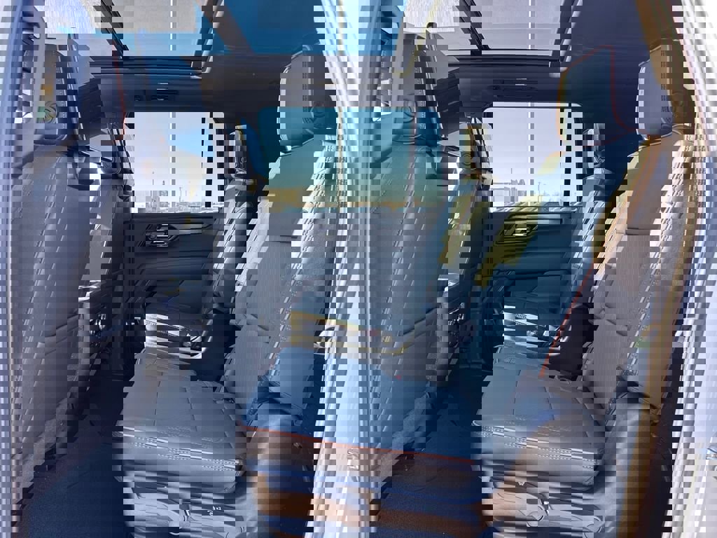 New 2026 GMC Yukon XL AT4 w/ AT4 Premium Plus Package image 14