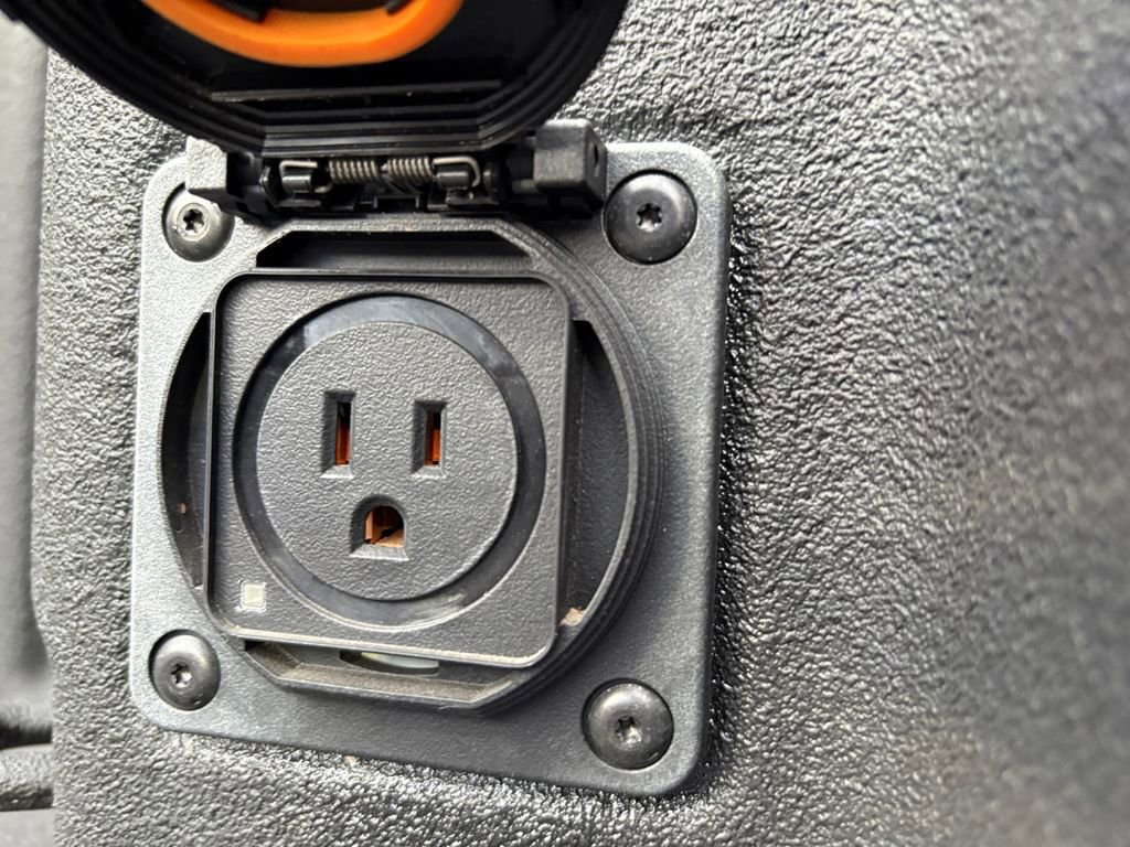 New 2025 Chevrolet Silverado 2500 High Country w/ Technology Package image 28