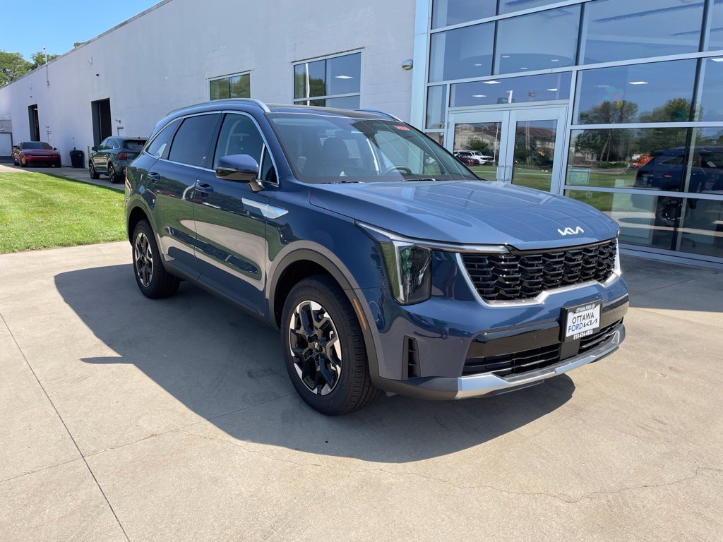 New 2026 Kia Sorento S