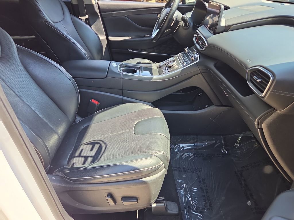 Used 2021 Hyundai Santa Fe Limited w/ Cargo Package image 19