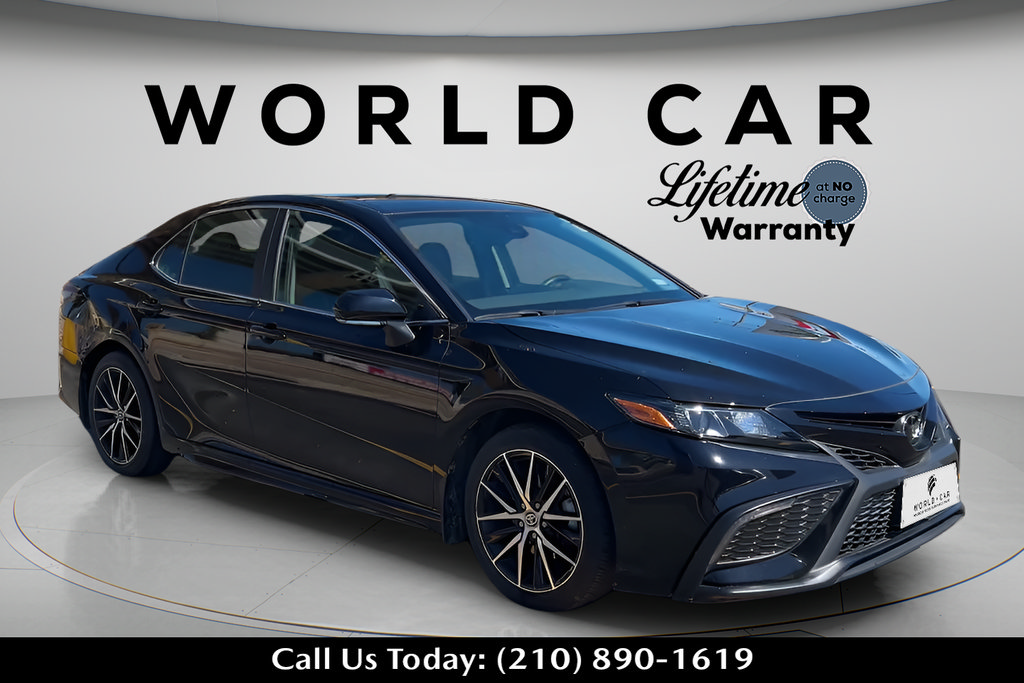 Used 2024 Toyota Camry SE