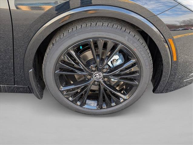 New 2026 Toyota Prius Plug-In Hybrid FWD image 5