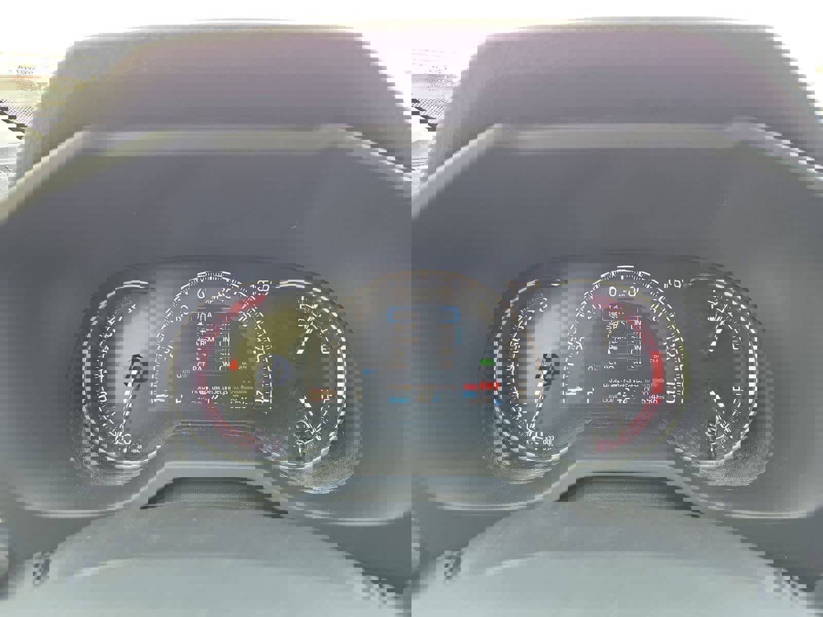 Used 2019 Toyota RAV4 Limited w/ Cold Weather Package image 33