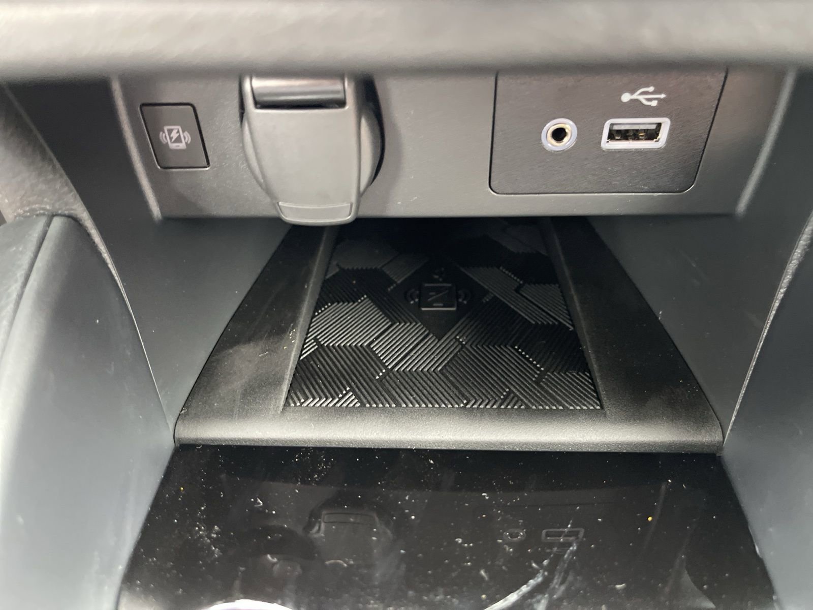 New 2025 Nissan Versa SV w/ Trunk Package image 23