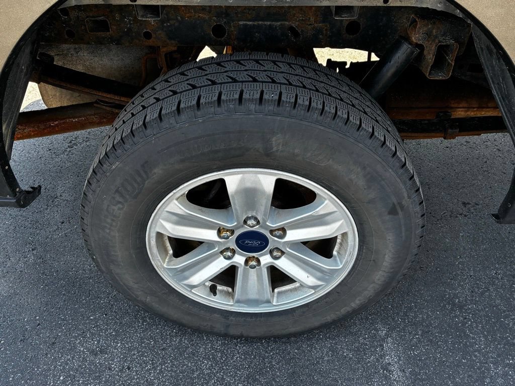 Used 2016 Ford F150 XLT w/ Trailer Tow Package AWD/4WD image 14