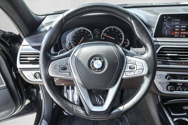 Used 2017 BMW 750i xDrive AWD/4WD image 16