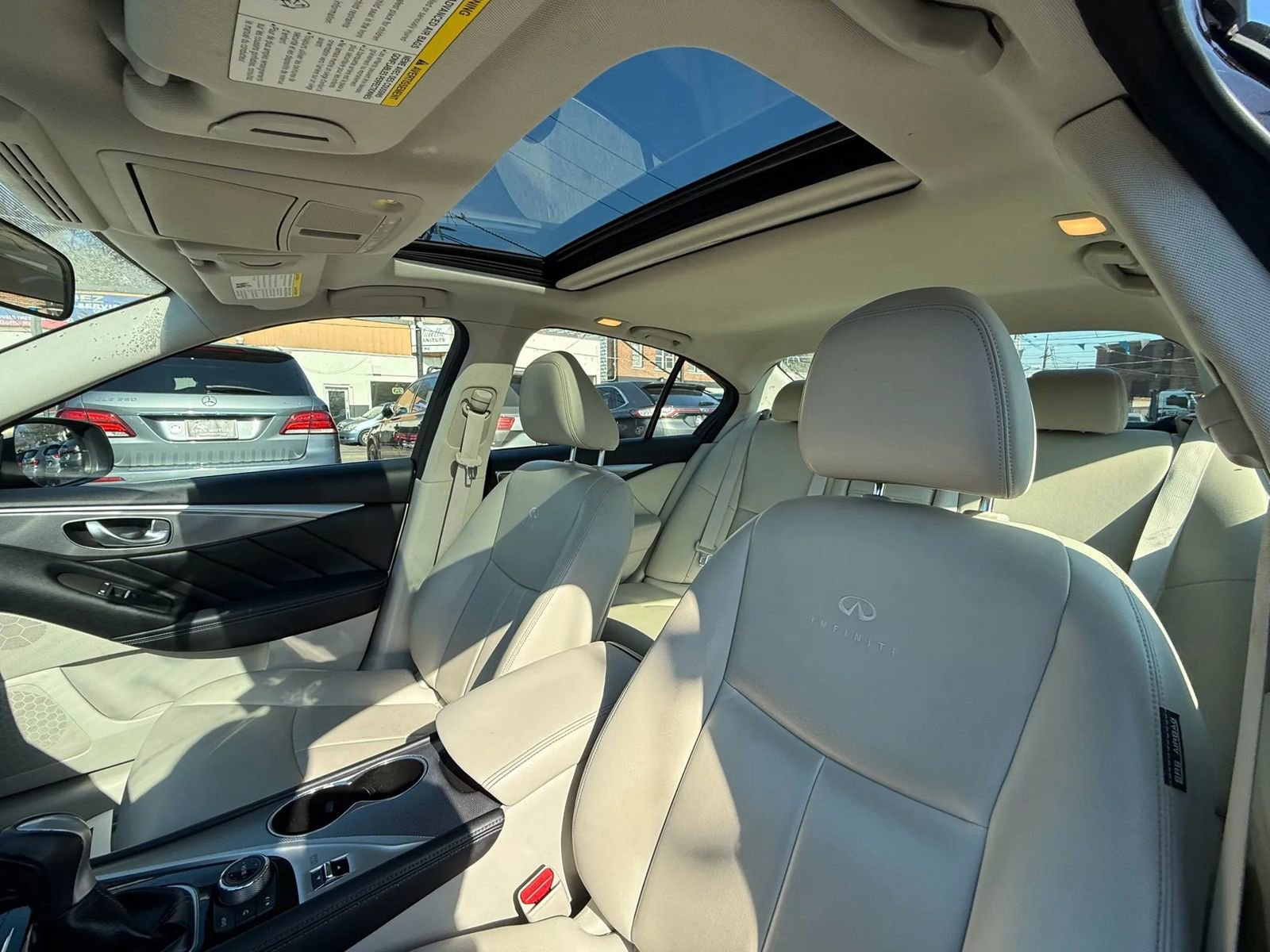 Used 2014 INFINITI Q50 2.0t w/ Moonroof Package AWD/4WD image 21