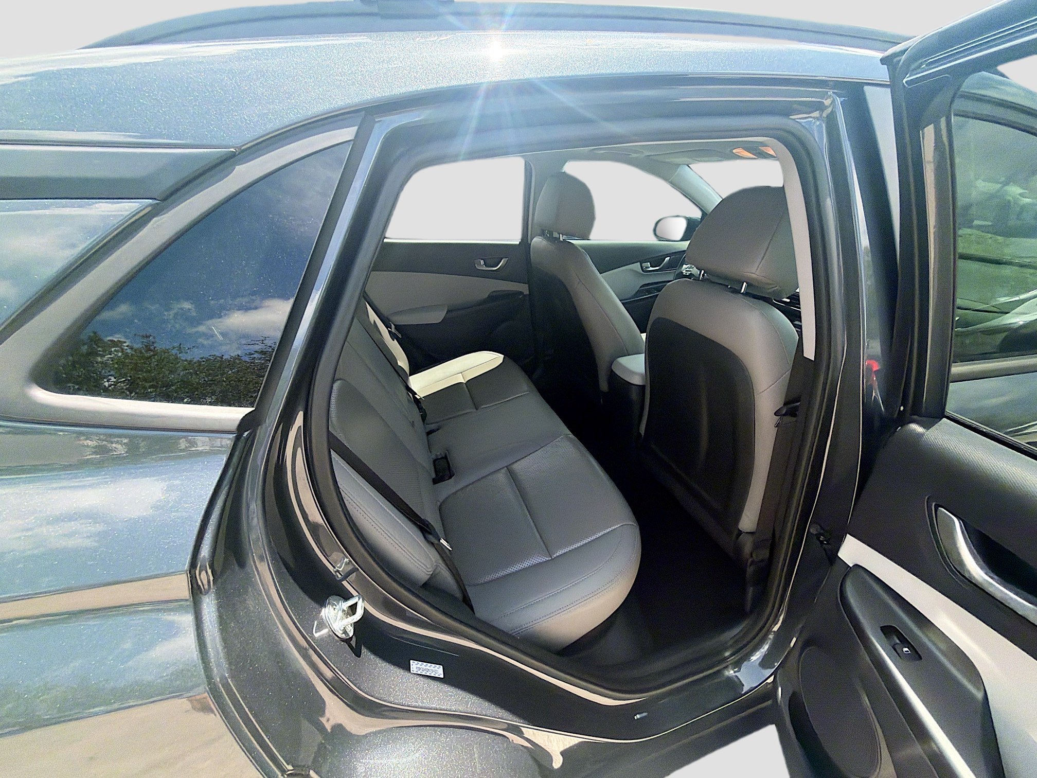 Used 2022 Hyundai Kona SEL w/ Convenience Package FWD image 25