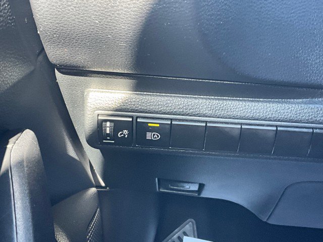 Used 2023 Toyota Corolla LE image 15