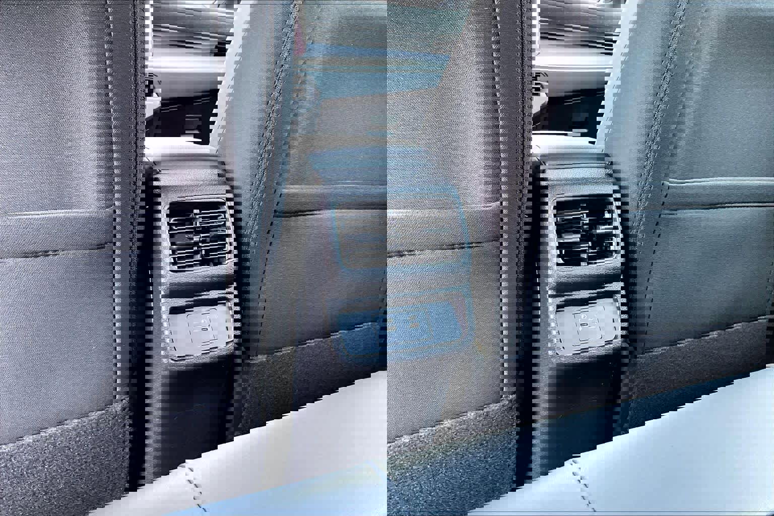 New 2026 Nissan Leaf SV+ w/ Floor Mat Package (SV+) image 20