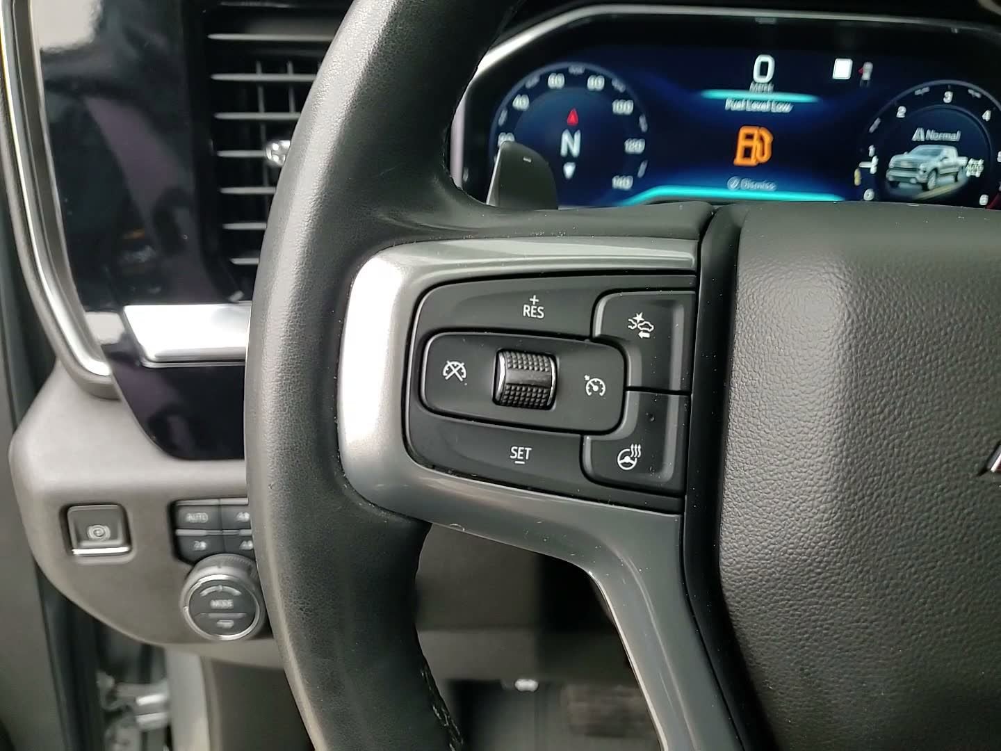 Used 2023 Chevrolet Silverado 1500 RST w/ RST All Star Premium Package image 29