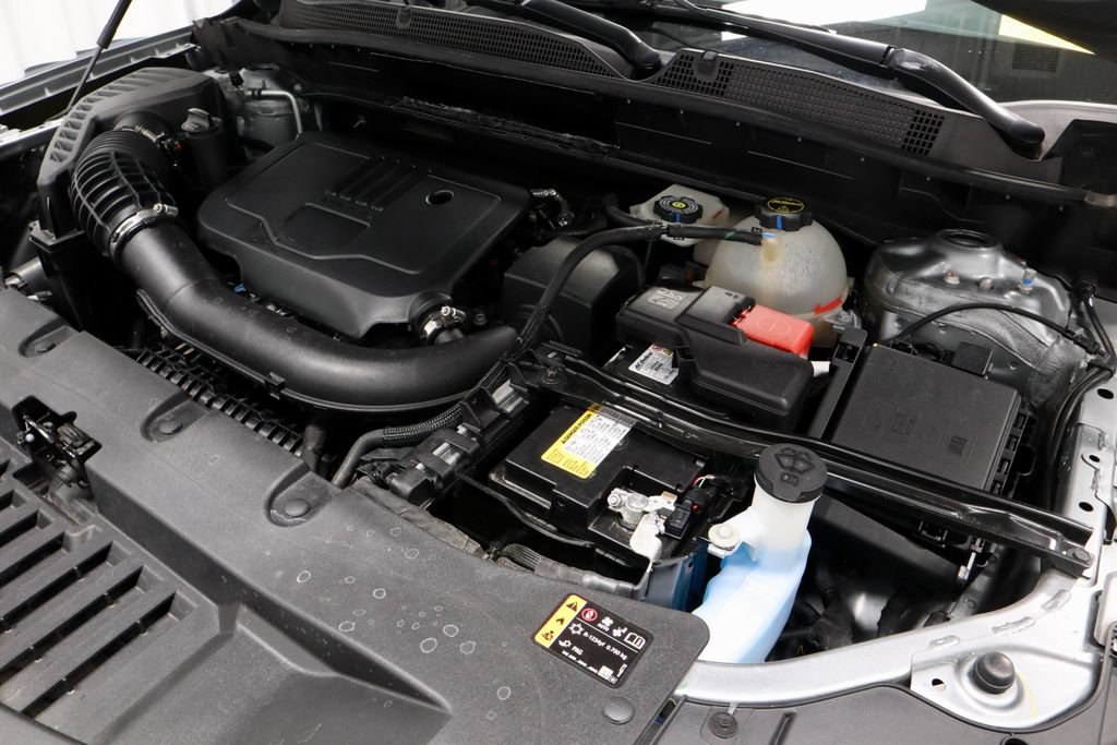 Used 2025 Chevrolet Blazer LT FWD image 16