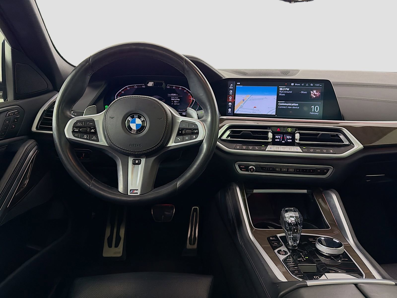 Used 2022 BMW X6 xDrive40i w/ Executive Package image 25