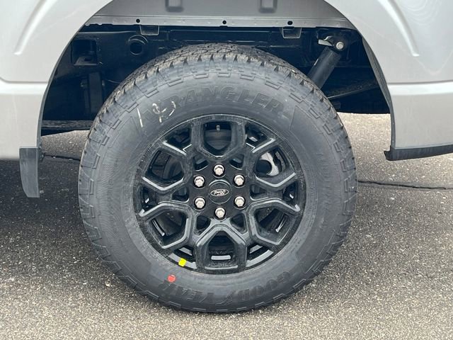 New 2026 Ford F150 XLT w/ Equipment Group 302A MID image 8