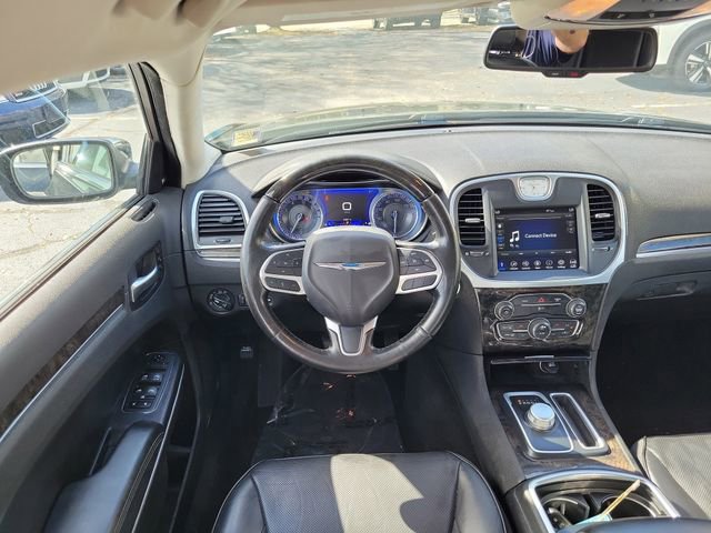 Used 2019 Chrysler 300 Limited image 24