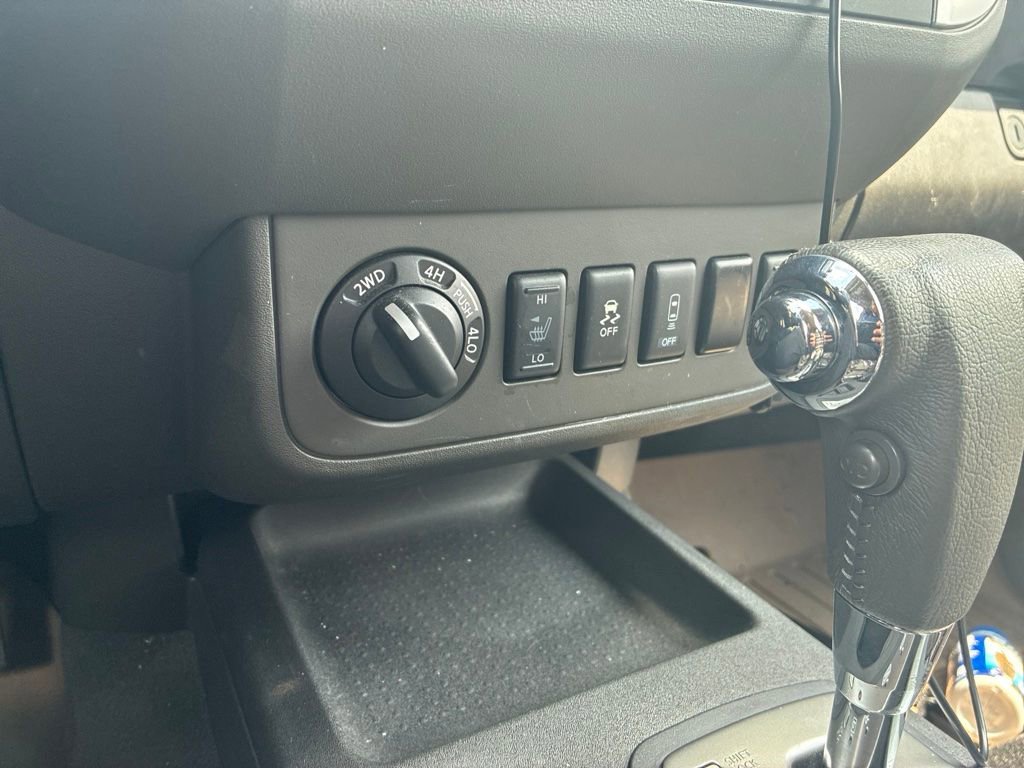 Used 2019 Nissan Frontier SV w/ Value Truck Package AWD/4WD image 9