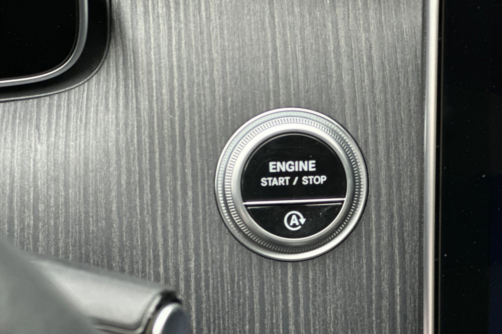 Certified 2025 Mercedes-Benz C 300 Sedan image 25