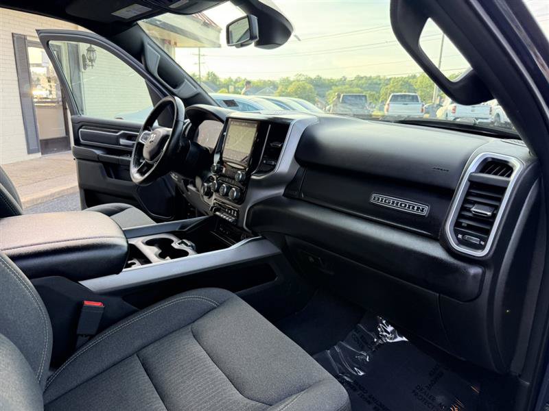Used 2019 RAM 1500 Big Horn AWD/4WD image 12